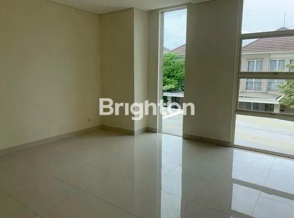 image RUMAH MEWAH 2 LANTAI GRAND PAKUWON SOUTH VICTORIA SIAP HUNI (4)