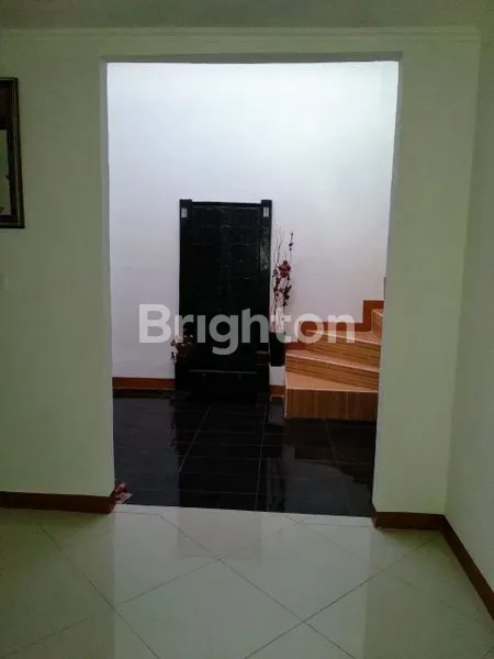 image RUMAH MEWAH 4KT DI TATYA ASRI BOGOR, 5 MENIT KE TOL SENTUL (5)