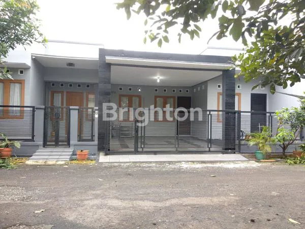 RUMAH MEWAH 4KT DI TATYA ASRI BOGOR, 5 MENIT KE TOL SENTUL