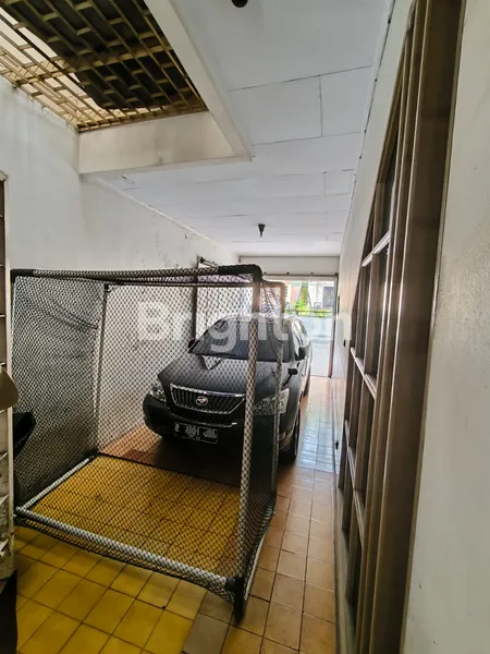 image RUMAH 5 KAMAR TIDUR DEKAT MALL PONDOK INDAH JAKARTA SELATAN (5)