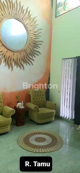 image RUMAH MEWAH DAN STRATEGIS DI RAYA DELTASARI WARU SIDOARJO (7)