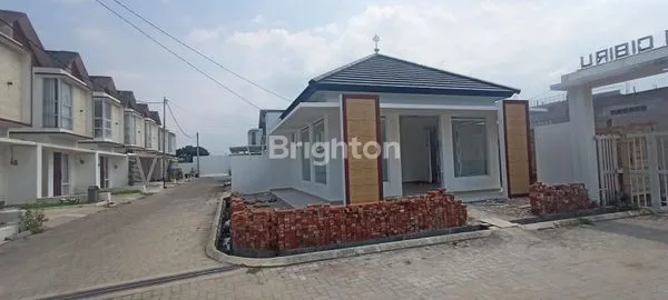 image RUMAH 2 LANTAI DI BANDUNG TIMUR. CLUSTER EKSKLUSIF HARGA RAMAH! (8)