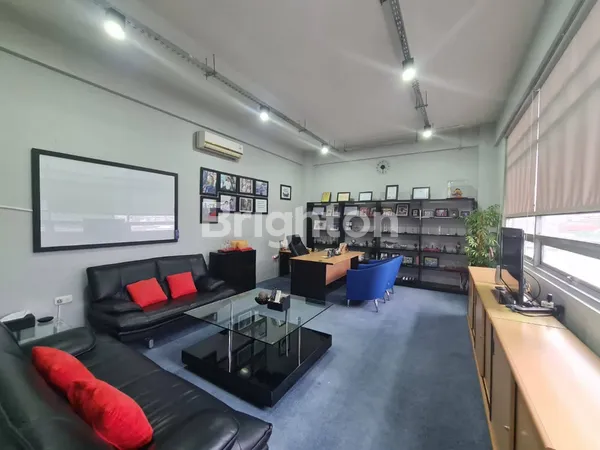 image GEDUNG KANTOR 4,5 LANTAI, RAYA SURAMADU, KENJERAN, KEDUNG COWEK, SURABAYA, INCLUDE FURNISH, NEGO (1)