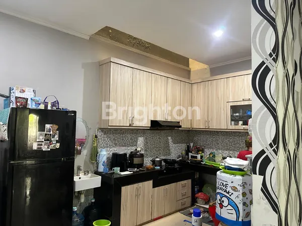 image RUMAH 2.5 LANTAI DI PAKUWON CITY TAMAN MUTIARA LAGUNA SURABAYA (5)