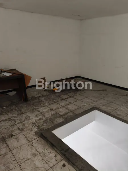 image   RUKO RAYA NGAGEL DEKAT KERTAJAYA, DEKAT JL DINOYO  (4)