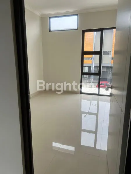 image CLUSTER 2 LANTAI MODERN DAN EKSLUSIF DI GRAND WISATA BEKASI (6)