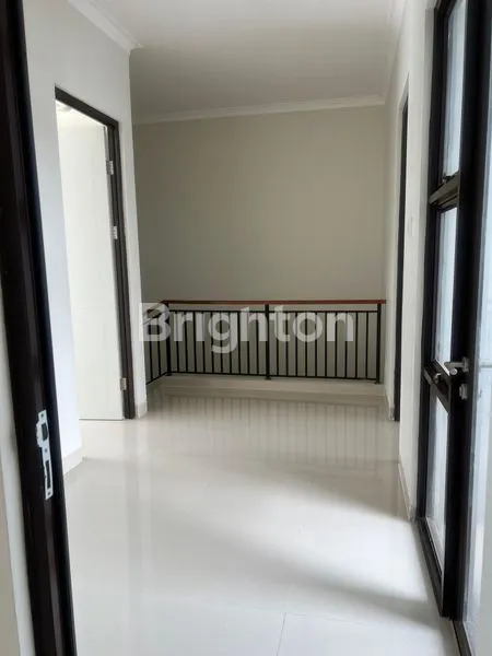 image CLUSTER 2 LANTAI MODERN DAN EKSLUSIF DI GRAND WISATA BEKASI (5)