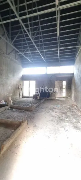 image RUMAH KOSONG KOMPLEK HALTON PLACE MENTENG MEDAN (7)