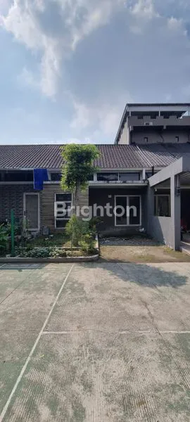 image RUMAH KOSONG KOMPLEK HALTON PLACE MENTENG MEDAN (1)