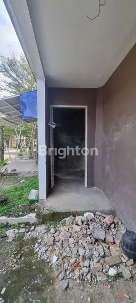 image RUMAH KOSONG KOMPLEK HALTON PLACE MENTENG MEDAN (6)