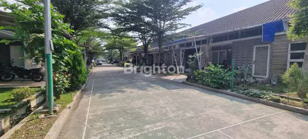 image RUMAH KOSONG KOMPLEK HALTON PLACE MENTENG MEDAN (3)