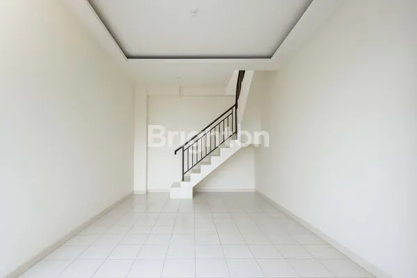 image DIJUAL CEPAT! BUTUH UANG BANGET! RUKO 2 LANTAI DI BINTARO, TANGSEL (2)