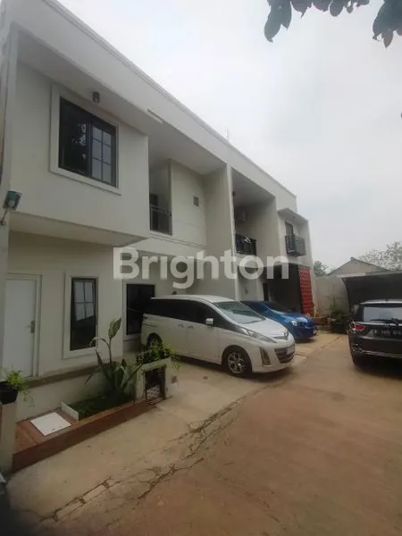 image RUMAH BARU 2 LANTAI 3 KAMAR TIDUR SHM DI JATISAMPURNA BEKASI (6)