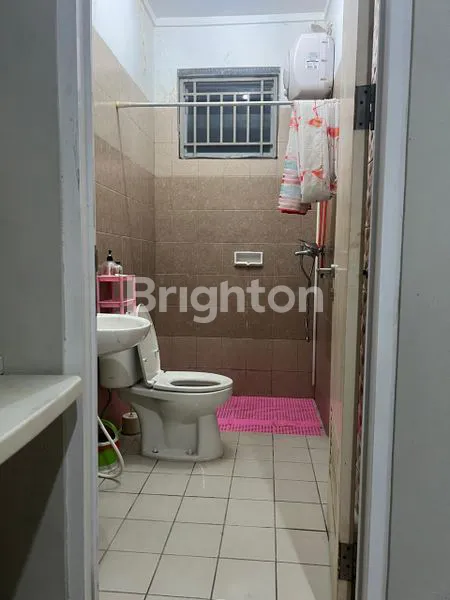 image RUMAH KAWASAN BSD SANGAT ASRI, TERAWAT, DAN SIAP HUNI (8)