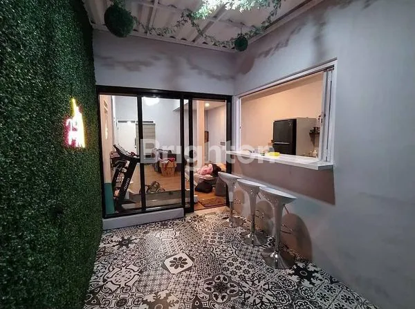 image RUMAH CANTIK SIAP HUNI DI BUANA HILTOP CILENGKRANG BANDUNG TIMUR DENGAN VIEW MASJID AL-JABBAR DAN LOKASI STRATEGIS (1)