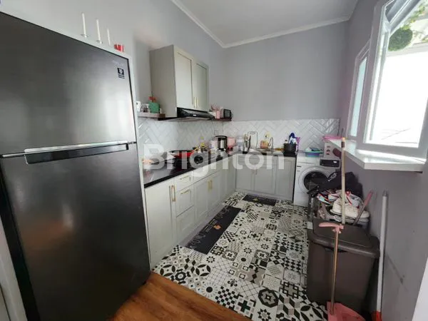 image RUMAH CANTIK SIAP HUNI DI BUANA HILTOP CILENGKRANG BANDUNG TIMUR DENGAN VIEW MASJID AL-JABBAR DAN LOKASI STRATEGIS (3)