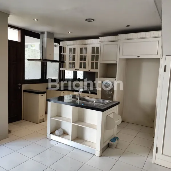 image RUMAH CITRALAND COCOK UNTUK HIDDEN OFFICE ATAU KOS (2)