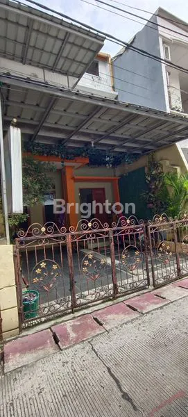 image RUMAH MINIMALIS 3 LANTAI DI HARPA II, DEKAT MALL KELAPA GADING (2)