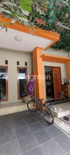 image RUMAH MINIMALIS 3 LANTAI DI HARPA II, DEKAT MALL KELAPA GADING (3)