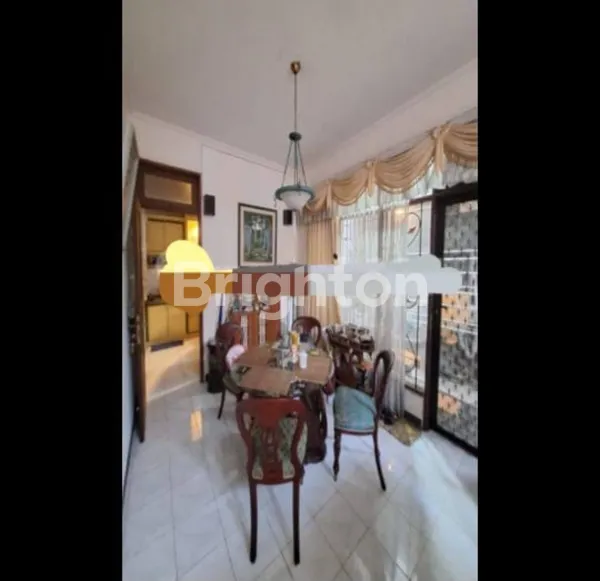 image RUMAH DI GRAHA FAMILI SURABAYA BARAT (6)