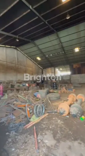 image DIJUAL GUDANG MARGOMULYO SIAP PAKAI LOKASI STRATEGIS, AKSES KONTAINER  (3)