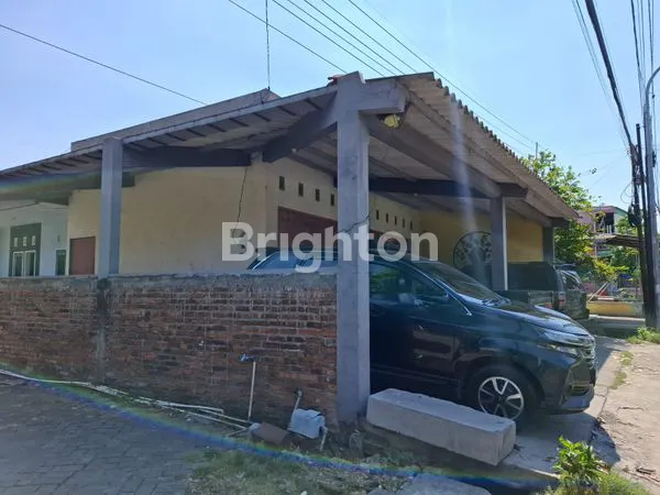image JUAL RUMAH DAN TANAH NOL JALAN DI SUMUR WELUT COCOK UNTUK USAHA (2)