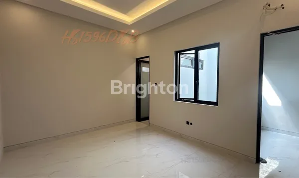 image RUMAH DIAN ISTANA GRESS MINIMALIS MODERN DEKAT GRAHA FAMILY ROYAL RESIDENCE (6)