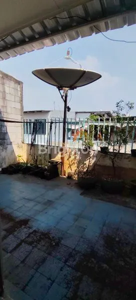 image RUKO 4 LANTAI LOKASI STRATEGIS DI TERUSAN BANDENGAN UTARA JAKARTA UTARA (8)