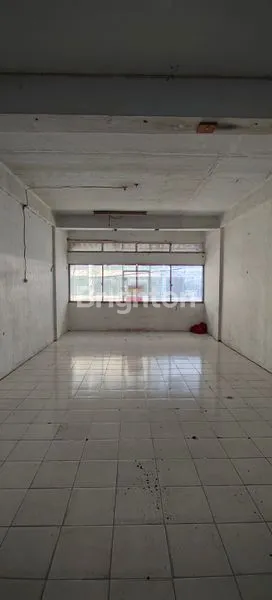 image RUKO 4 LANTAI LOKASI STRATEGIS DI TERUSAN BANDENGAN UTARA JAKARTA UTARA (3)