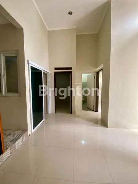 image DIJUAL 1 UNIT 1 LANTAI DAN SIAP HUNI YANG LOKASINYA DI KOMPLEK BANDUNG CITY VIEW PASIR IMPUN, KOTA BANDUNG (4)