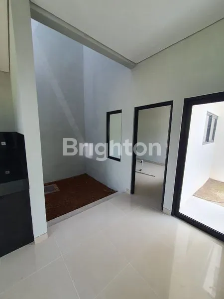 image DISEWAKAN RUMAH BARU DI BSB SEMARANG  (4)