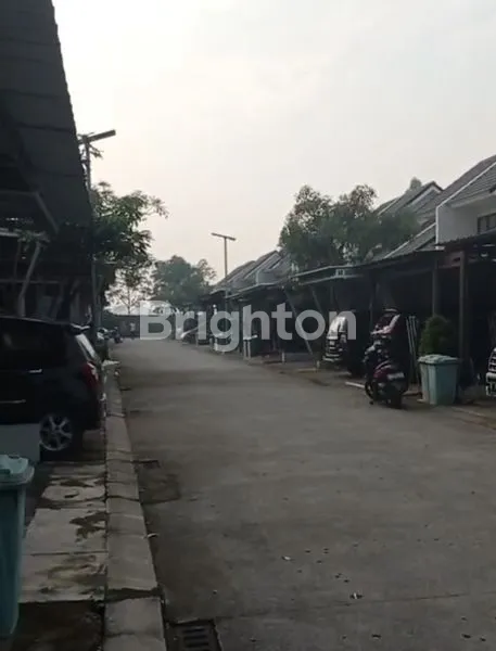 image DIJUAL RUMAH SHM SIAP HUNI EMERALD RESIDENCE RAYA MAUK KOSAMBI SEPATAN TANGERANG BANTEN (8)