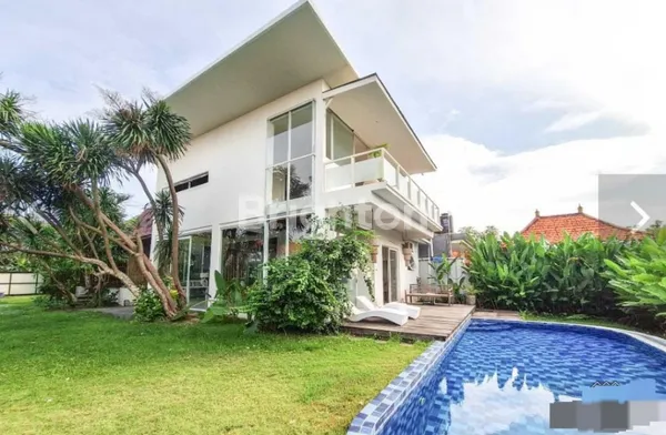 image 4 BEDROOM FAMILY VILLA FOR RENT IN PERERENAN WITH FURNISHED (8)