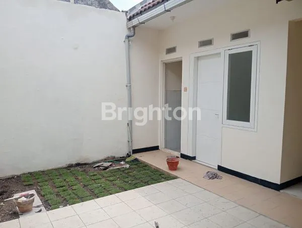 image RUMAH KOMERSIAL + TOKO VALENCIA RESIDENCE SIAP HUNI (7)