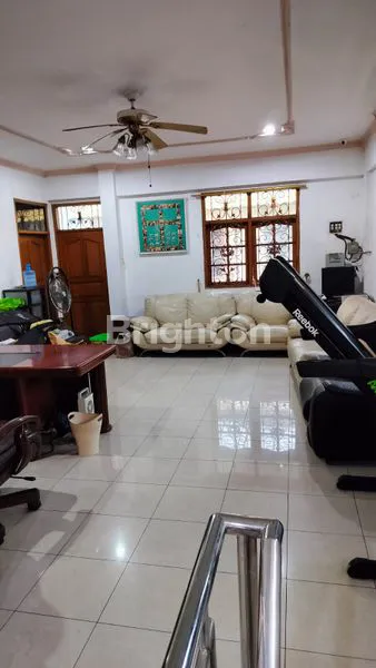 image RUMAH MEWAH ASRI SIAP HUNI DURI PULO JAKARTA BARAT (7)