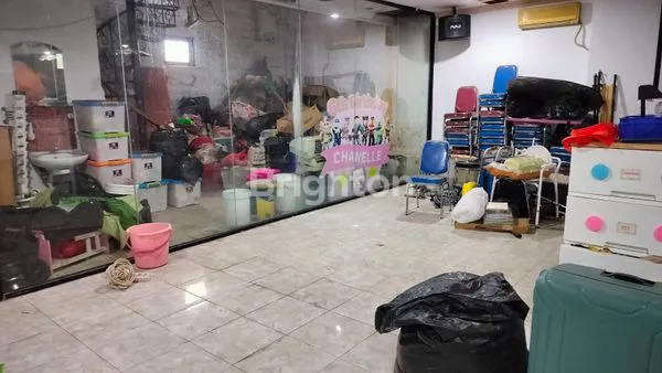 image RUMAH MEWAH ASRI SIAP HUNI DURI PULO JAKARTA BARAT (4)