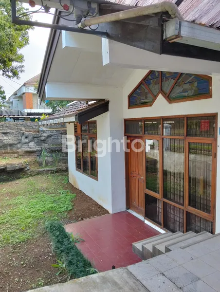 image RUMAH LUAS DI SERSAN BAJURI BANDUNG (5)