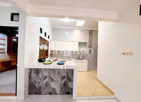 image RUMAH BABATAN PRATAMA SUDAH RENOVASI  (4)