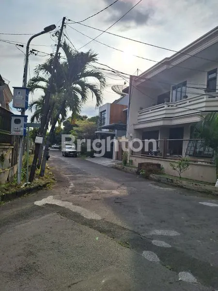 image RUMAH DARMO HARAPAN MINIMALIS POSISI HOOK (2)