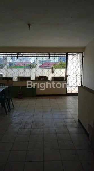 image RUKO 3,5  LANTAI  NOL JALAN RAYA ARJUNO SURABAYA PUSAT LOKASI STRATEGIS DEKAT PASAR TURI , TUNJUNGAN PLAZA ,  (6)