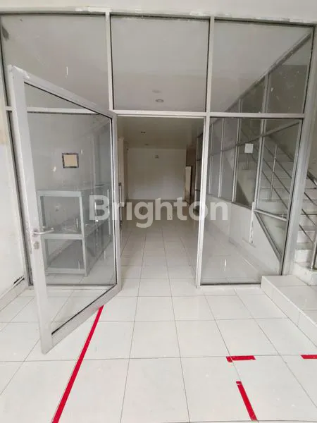 image RUKO 3 LANTAI PREMIUM DI PETTARANI, COCOK UNTUK USAHA & KANTOR (2)