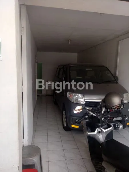 image HUNIAN STRATEGIS SURABAYA PUSAT, 2 LANTAI (3)