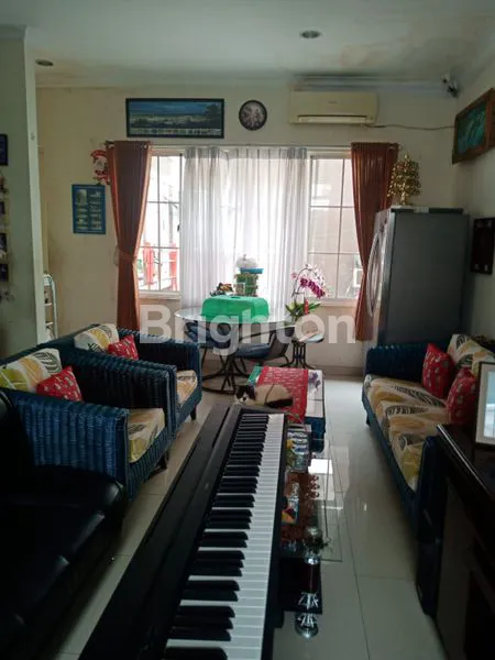 image RUMAH CLUSTER EROPA 2 LANTAI GREEN LAKE CITY (4)