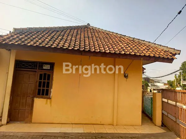 image JUAL CEPAT RUMAH PLUS KONTRAKAN (5)