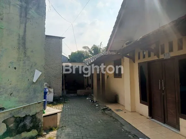 image JUAL CEPAT RUMAH PLUS KONTRAKAN (4)