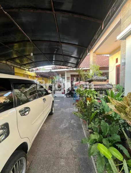 image DIJUAL RUMAH LOKASI SESETAN (3)