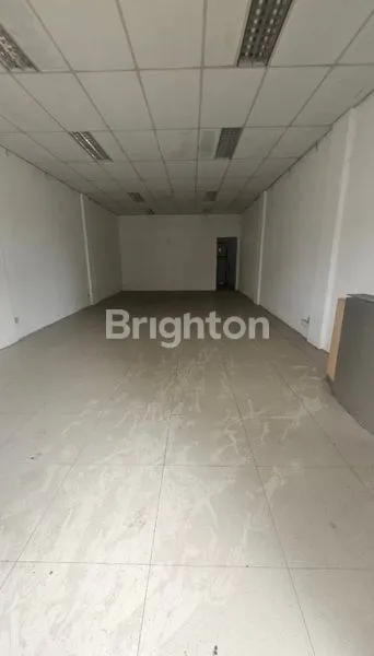 image RUKO STRATEGIS DI TENGAH KOTA BALIKPAPAN SELATAN SEPINGGAN (3)