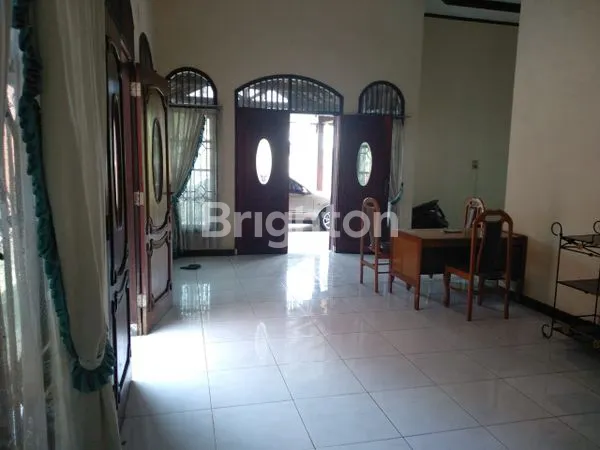 image RUMAH BESAR DEKAT GERBANG TOLL MEDAN-BINJE (4)