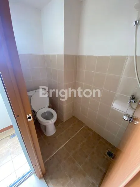 image APARTEMEN STUDIO LOFTVILLES VIEW KOLAM RENANG UNFURNISHED (8)