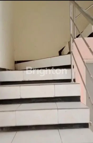 image RUKO STRATEGIS DI DINOYO (3)